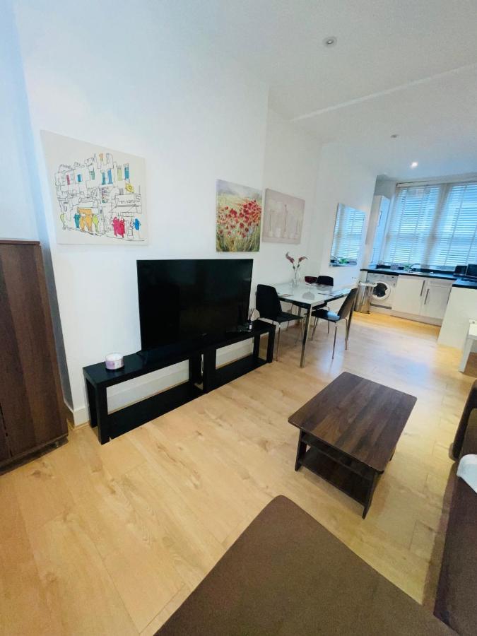 Amazing 2 Bedroom Apartment Londres Exterior foto